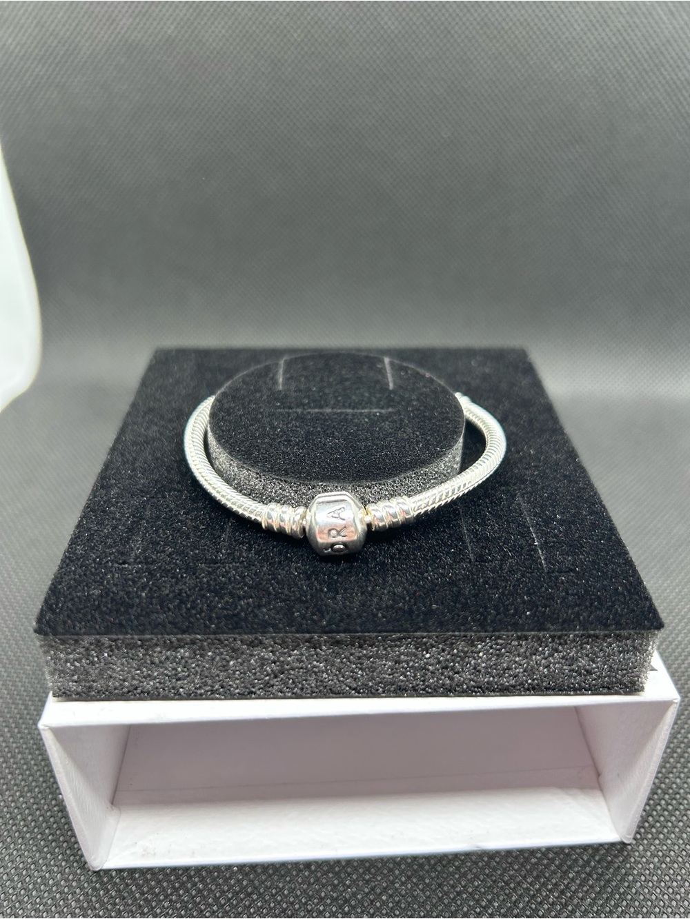 Pandora Silver Snake Chain Bracelet with Branded Barrel Clasp 7.1in